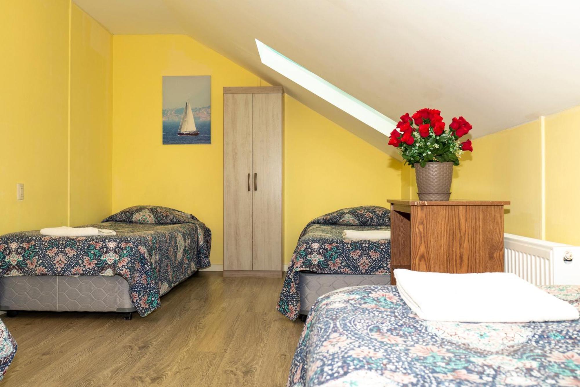 Hostal Del Tuto Punta Arenas Bagian luar foto